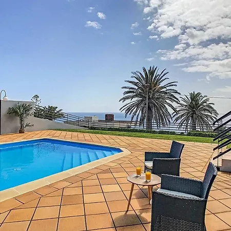 Prainha Villa *